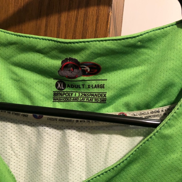 Rare! Corona Hard Seltzer Jersey- 739 $50 or $45 w/offer - Picture 3 of 4